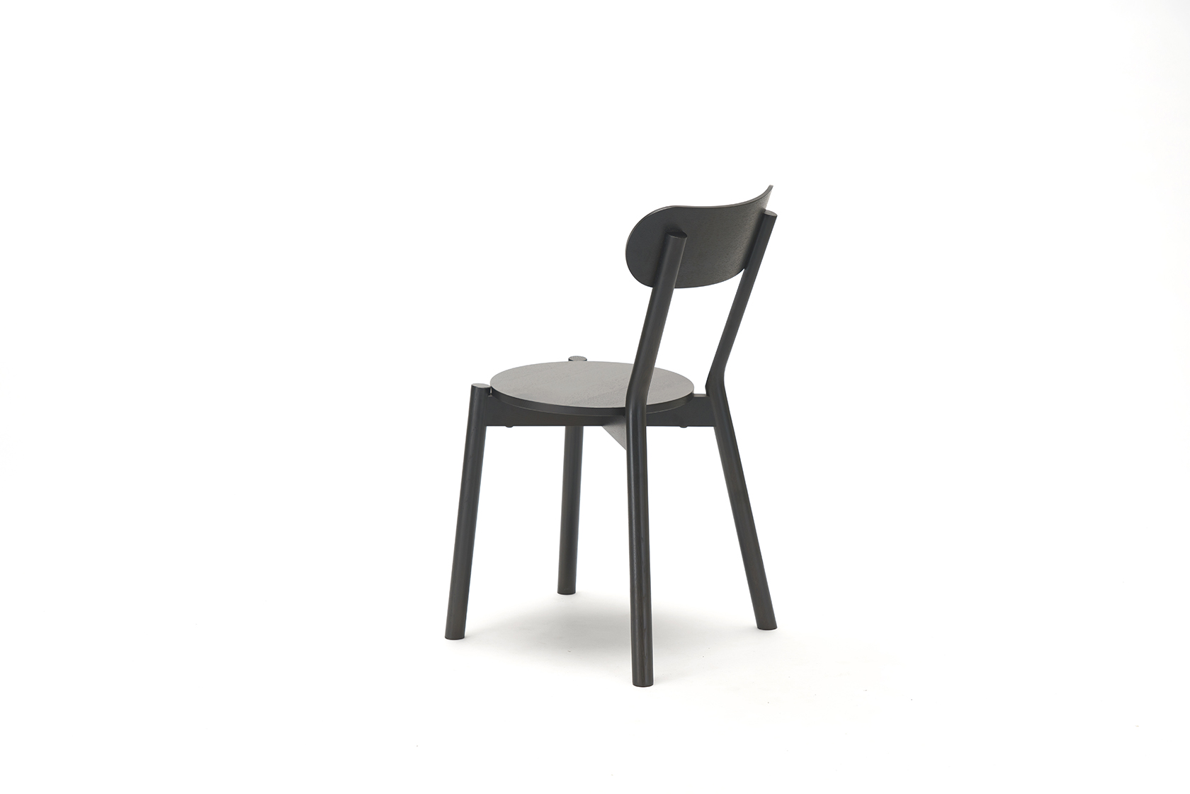 Castor Chair ‒ KARIMOKU NEW STANDARD (KNS)