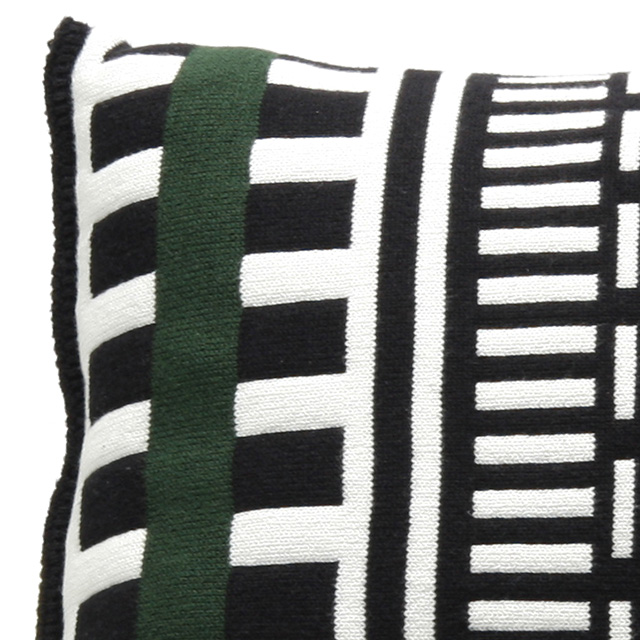 Stripes Cushion L ‒ KARIMOKU NEW STANDARD (KNS)