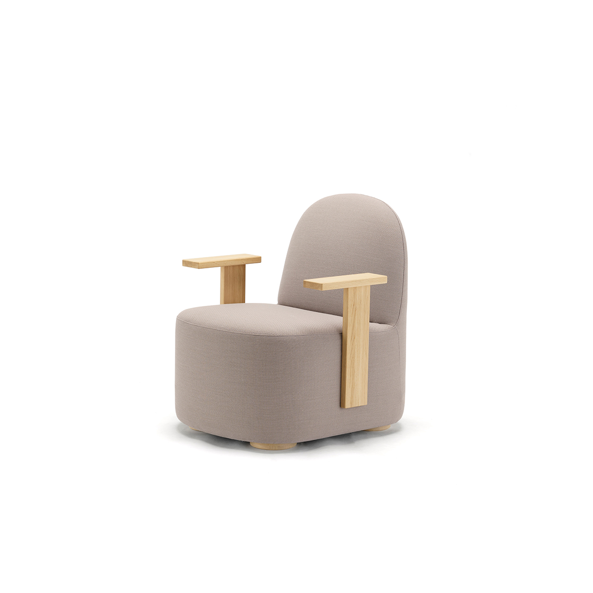 Polar Lounge Chair S with Arms ‒ KARIMOKU NEW STANDARD (KNS)