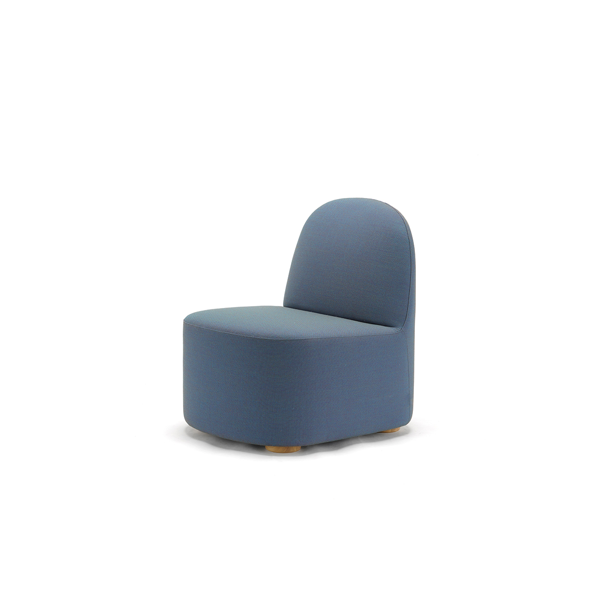 Polar Lounge Chair S ‒ KARIMOKU NEW STANDARD (KNS)