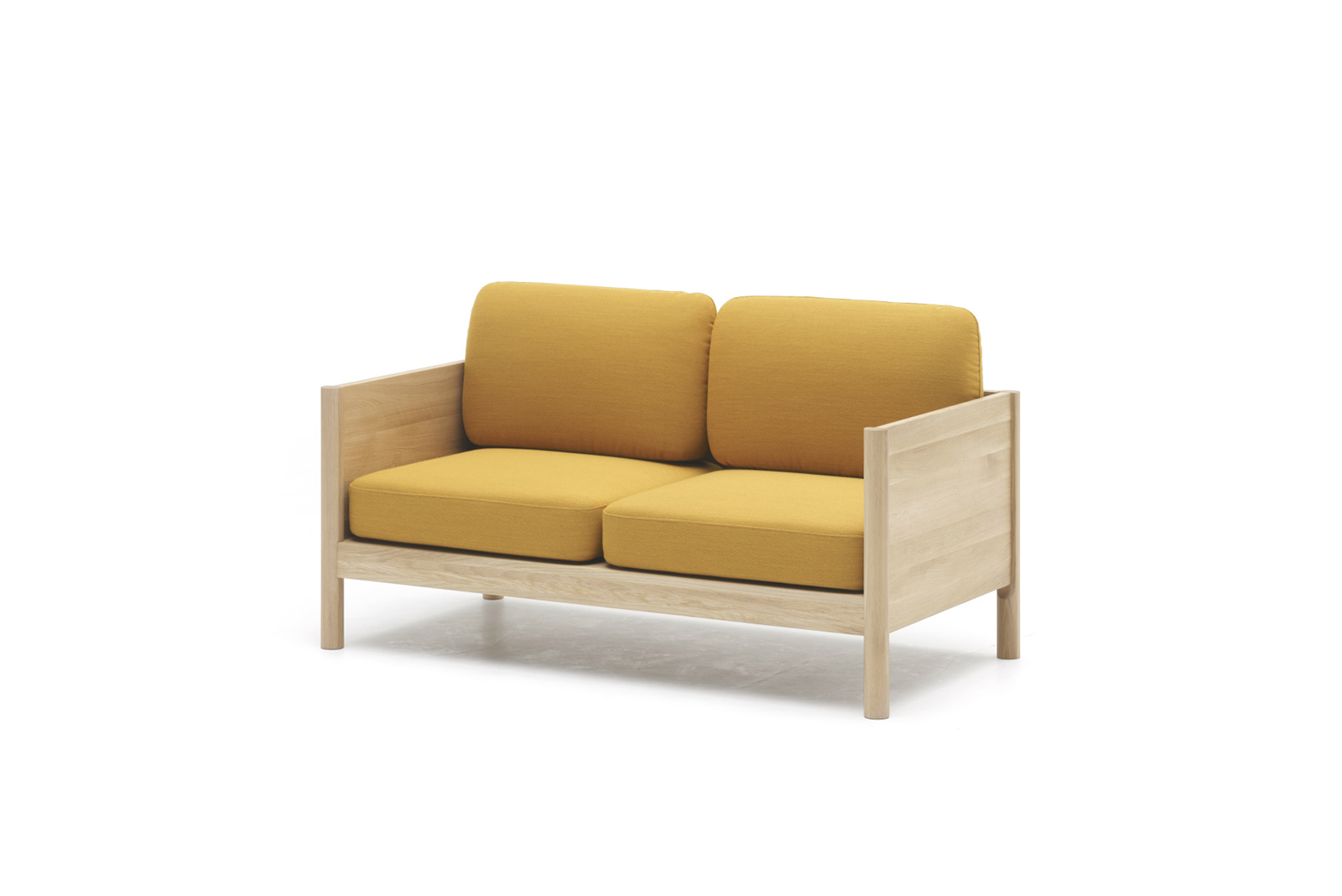 Castor Lobby Sofa 2-Seater ‒ KARIMOKU NEW STANDARD (KNS)